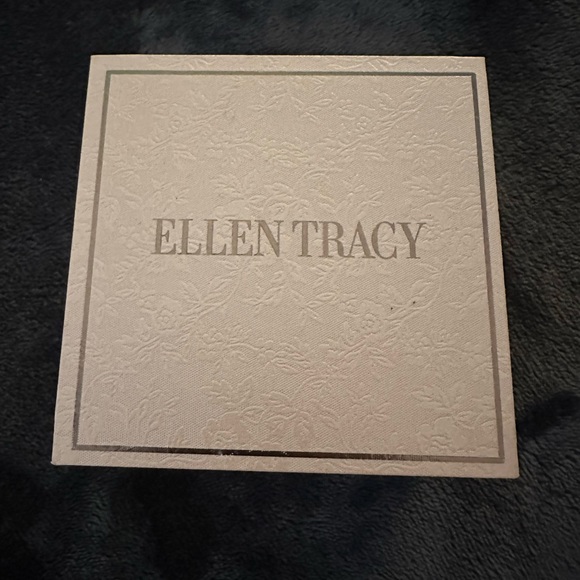 Ellen Tracy Silver Woman’s Watch(Adjustable size) - Picture 4 of 7